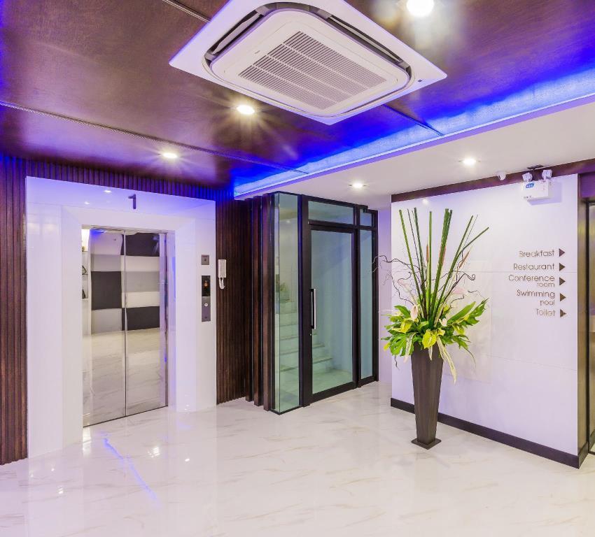 River Front Krabi Hotel Ngoại thất bức ảnh
