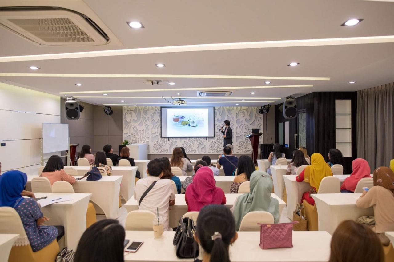 River Front Krabi Hotel Ngoại thất bức ảnh