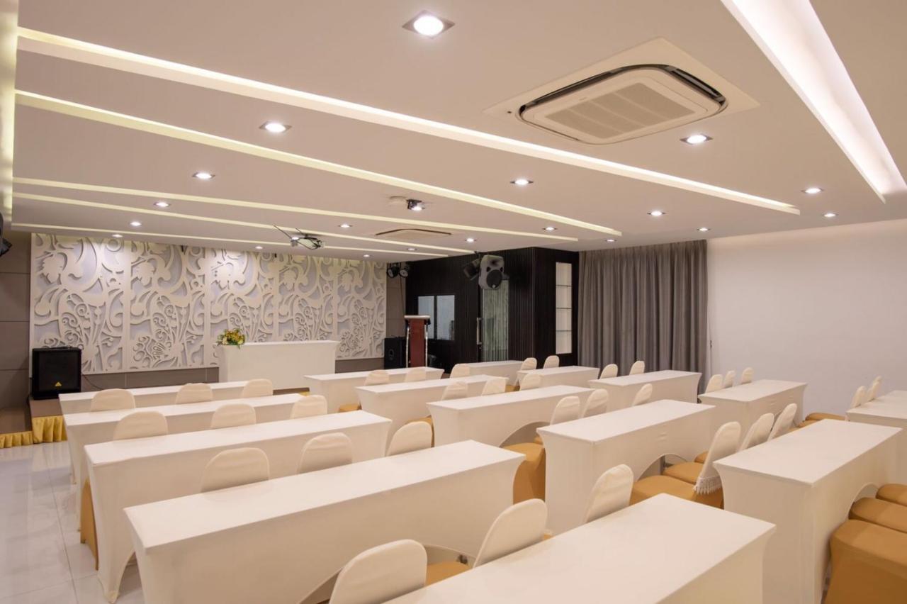 River Front Krabi Hotel Ngoại thất bức ảnh