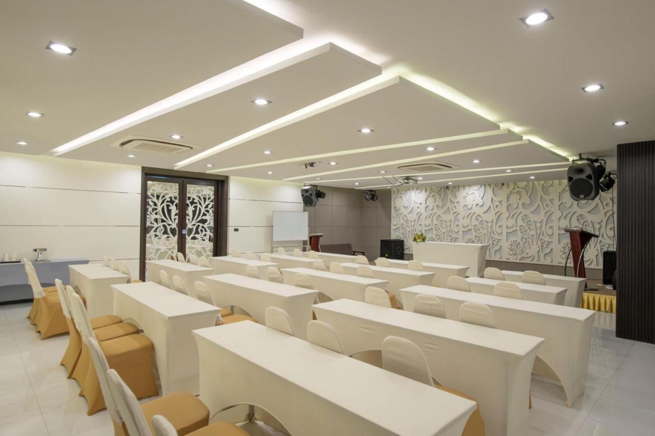 River Front Krabi Hotel Ngoại thất bức ảnh