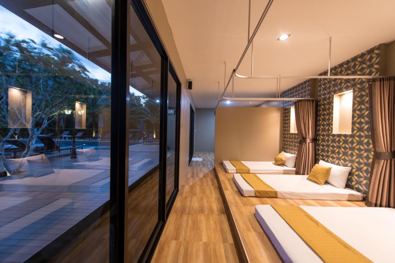River Front Krabi Hotel Ngoại thất bức ảnh